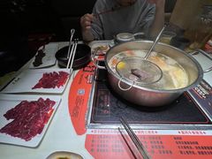-潮牛海记•潮汕牛肉火锅•醉鸡煲•粿条汤(通北路店)