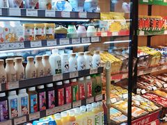 -来伊份(龙之梦长宁店)