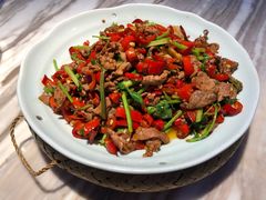 小炒黄牛肉-云梦庭·剁椒鱼头(银泰中心in99店)