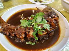 -明月食府(二区干二路店)