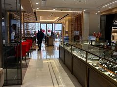 -亨得利钟表商店