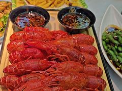 -肥肥虾庄·金牌油焖大虾(沙湖店)