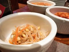 -萨拉伯尔(燕莎友谊商城店)