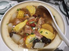 -江城小馆陕南妈妈菜·全球旅行餐厅(钟楼店)