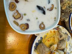-老何家后安粉·糟粕醋海鲜火锅(三亚湾椰梦长廊店)