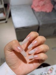 -丽心自助美甲美睫