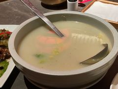 鸭架豆腐汤-金鸭季·北京烤鸭(深业上城店)