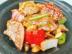 啫啫牛蛙煲-肥仔文澳门猪骨煲(南京西路店)