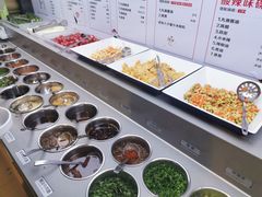 自助调料区-海底捞火锅(凯德广场店)