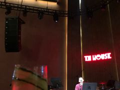 -TZ House音乐现场(来福士中心店)