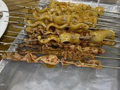 -亨利烧烤(理想山店)