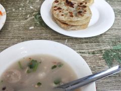 羊汤-泓源馅饼店