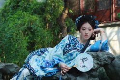 -一揽芳华汉服旗袍体验馆(拙政园店)