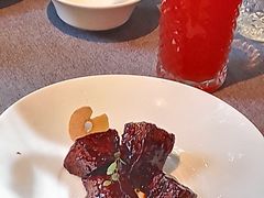 -HOMES上海本帮菜(襄阳公园店)