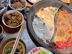 -萍姐火锅·公路夜市(武汉首店)