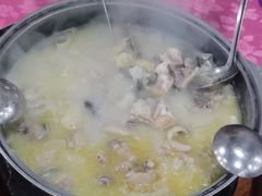 -侠成水上农庄(工业大道店)