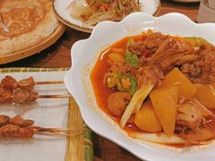 新疆大盘鸡-清真·玛丽亚新疆菜主题餐厅(浙江中路店)