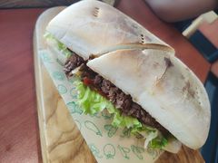 墨西哥风味牛小排配夏巴塔-魏斯理汉堡(西安沣东吾悦店)