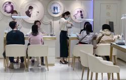 -珂兰钻石(美美2购物中心店)