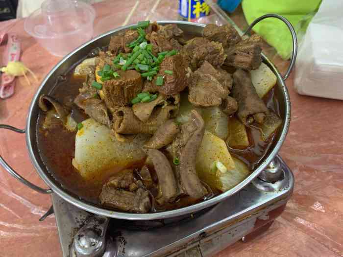 桂萍特色牛筋牛杂(长堤街总店)-"真的在好小的巷子里哦 老板挺热情的