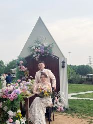-城市花园婚纱摄影