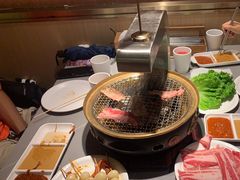 -山焱·炭火自助烤肉(周浦万达店)