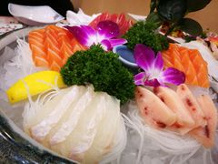 -青瓦餐厅·生鱼片·韩园烤肉(西塔店)