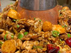 -老佛爷铜炉蛙锅(东门老街店)