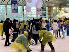 -冰纷万象滑冰场(沈阳万象城店)