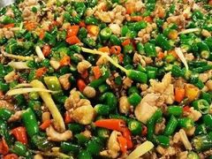 -三大钵江湖菜(空港店)