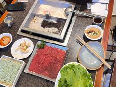 -皇城老妈·大连海鲜火锅(港湾店)