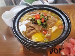 -隔壁老王·家常云南菜(花巷店)