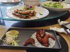-郑猛记石岐鸽主题餐厅(长江店)