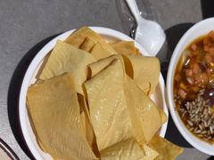 -生活如沸·顺德水牛奶火锅(大学路店)