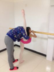 -艺佳舞蹈培训学校