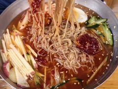 -亲昵春川鸡排(韩国美食街店)
