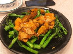 芥兰炒肥叉-粤·向群饭店(龙津东路总店)