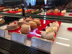 -Salon de The de Joel Robuchon(外滩18号店)