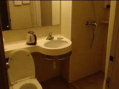 -锦江之星品尚(武汉协和医院取水楼地铁站店)