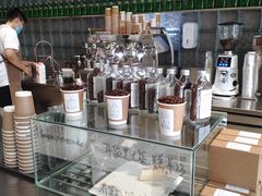 -RWORK·COFFEE(滨江店)