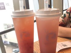 满杯桃桃-瑞幸咖啡(厦门SM二期新生活广场店)