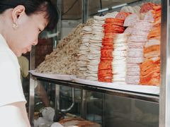 -Bánh Mì Huynh Hoa