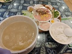 -桥香园云南过桥米线(金马碧鸡店)