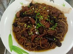 -老码头黑皮肘子锅包肉熏酱水饺(文政街店)