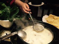 -煲宫猪肚鸡(昆山金鹰国际购物中心店)