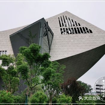 熟悉一个城市，从看展开始