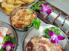 -围炉肉舍丹东海鲜烤肉·烤活鳗(步行街店)