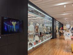 -优衣库(上海虹口龙之梦店)