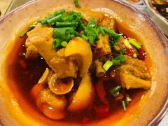 红煨猪脚-双燕楼·手工馄饨·汤面小吃(世纪汇店)