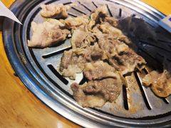 -老炉家木炭烤肉(长江国际店)